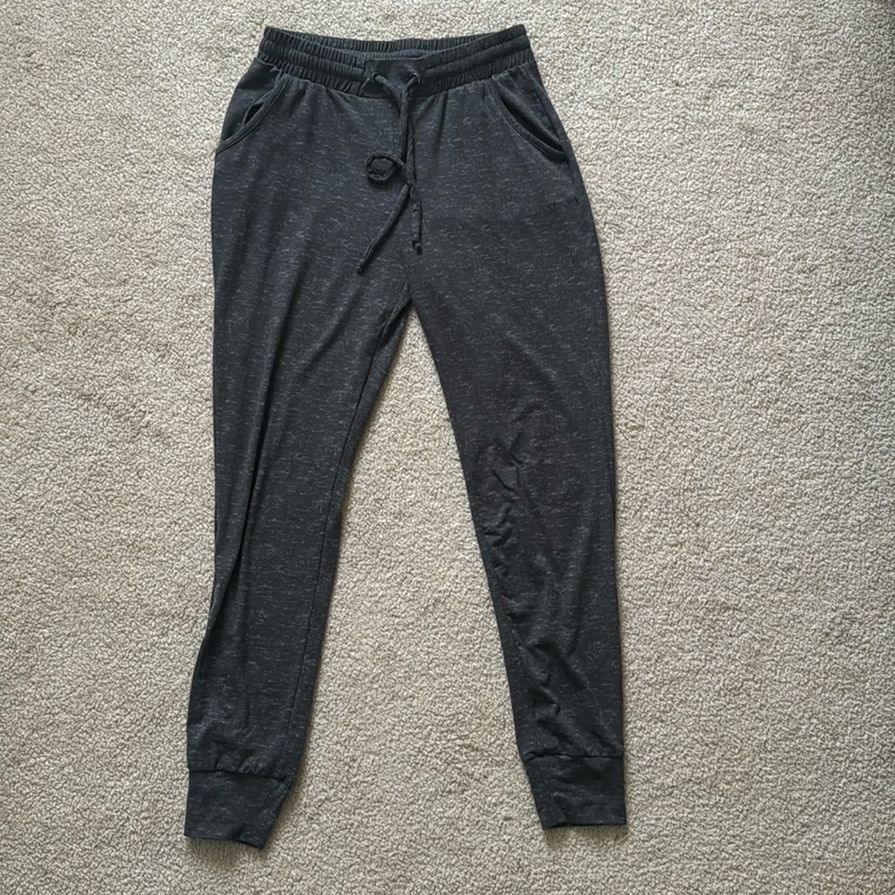 Women’s So joggers